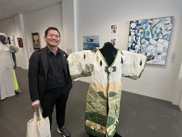    โรงเรียนสาธิต ม.พะเยา เดินหน้าสร้างความร่วมมือระดับนานาชาติ พัฒนานวัตกรรม ศิลปะหัตถกรรม สู่การเรียนรู้ของผู้เรียนและชุมชน