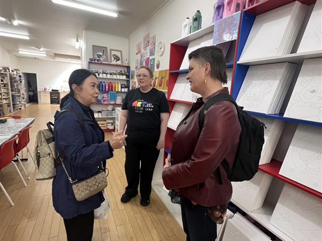    โรงเรียนสาธิต ม.พะเยา เดินหน้าสร้างความร่วมมือระดับนานาชาติ พัฒนานวัตกรรม ศิลปะหัตถกรรม สู่การเรียนรู้ของผู้เรียนและชุมชน