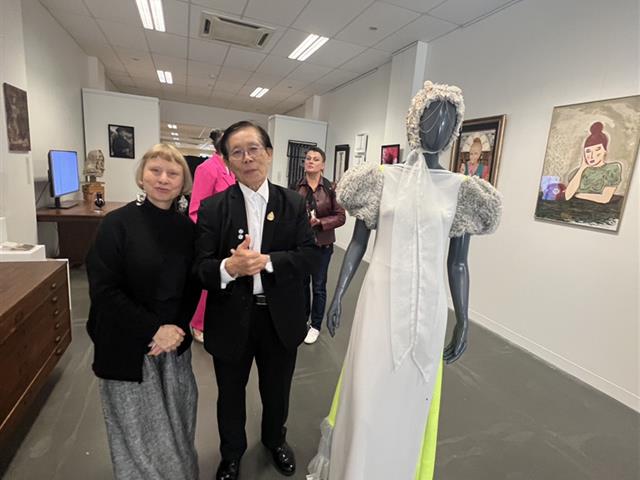    โรงเรียนสาธิต ม.พะเยา เดินหน้าสร้างความร่วมมือระดับนานาชาติ พัฒนานวัตกรรม ศิลปะหัตถกรรม สู่การเรียนรู้ของผู้เรียนและชุมชน