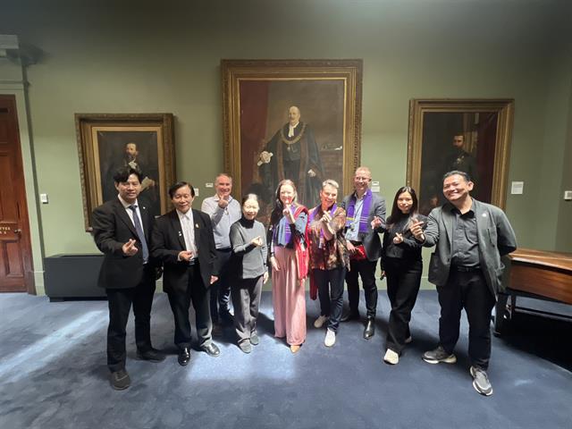    โรงเรียนสาธิต ม.พะเยา เดินหน้าสร้างความร่วมมือระดับนานาชาติ พัฒนานวัตกรรม ศิลปะหัตถกรรม สู่การเรียนรู้ของผู้เรียนและชุมชน