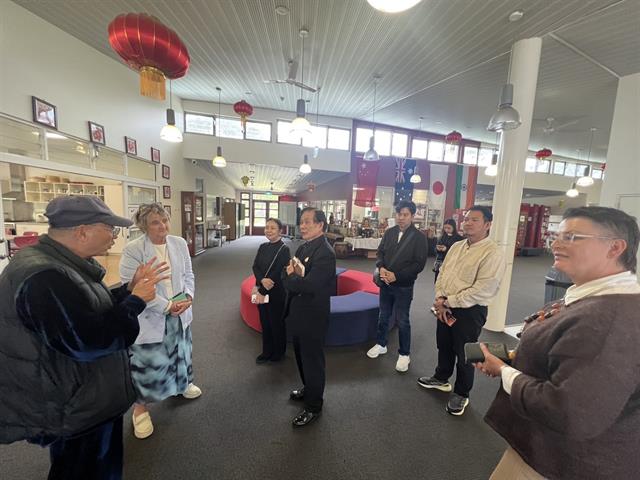    โรงเรียนสาธิต ม.พะเยา เดินหน้าสร้างความร่วมมือระดับนานาชาติ พัฒนานวัตกรรม ศิลปะหัตถกรรม สู่การเรียนรู้ของผู้เรียนและชุมชน