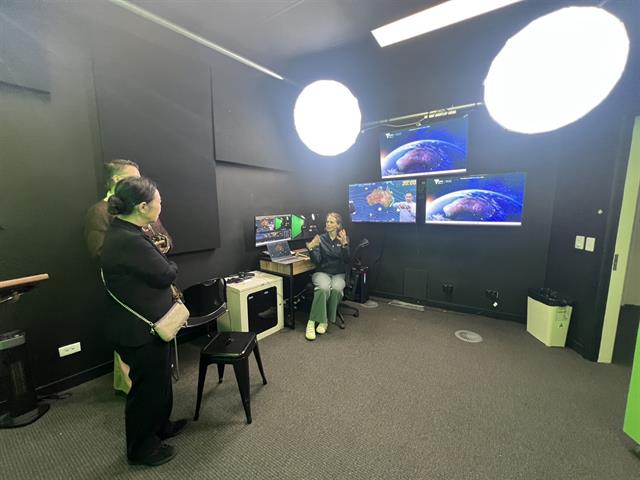    โรงเรียนสาธิต ม.พะเยา เดินหน้าสร้างความร่วมมือระดับนานาชาติ พัฒนานวัตกรรม ศิลปะหัตถกรรม สู่การเรียนรู้ของผู้เรียนและชุมชน