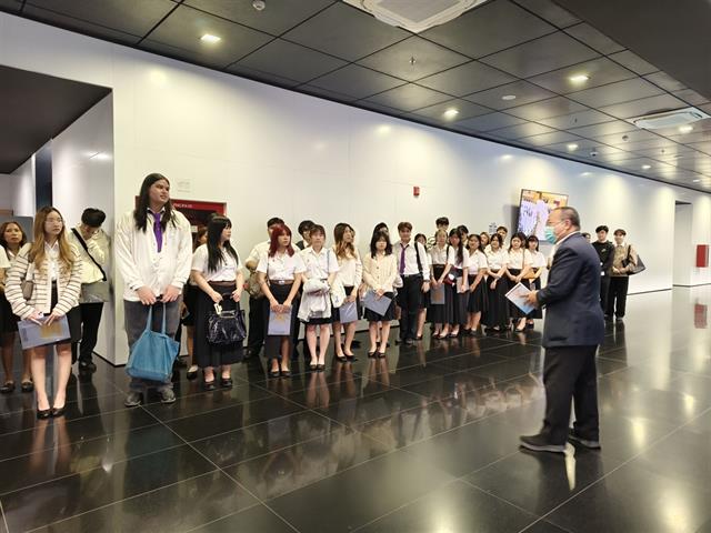 คณะบริหารธุรกิจและนิเทศศาสตร์  