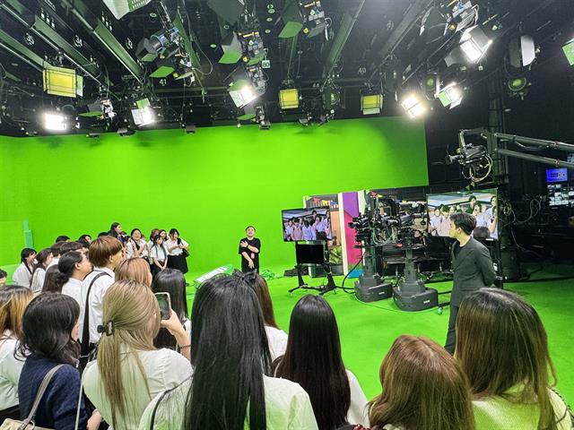 คณะบริหารธุรกิจและนิเทศศาสตร์  