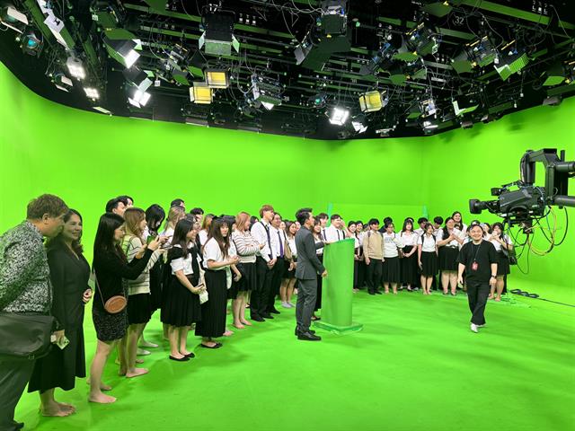 คณะบริหารธุรกิจและนิเทศศาสตร์  