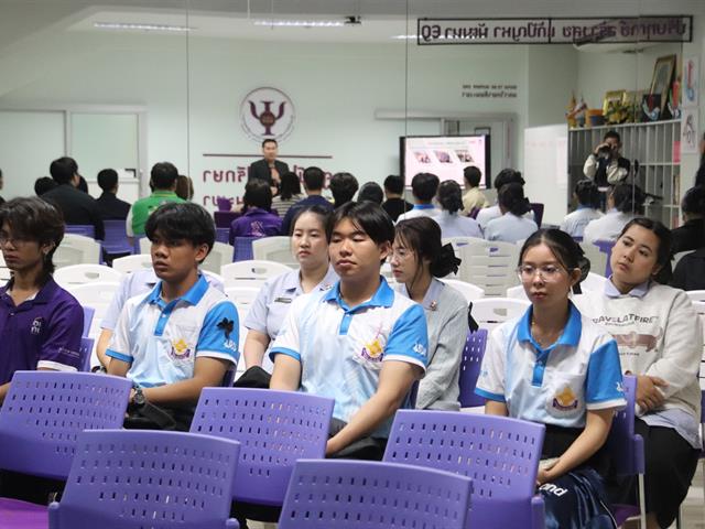 ผู้อำนวยการกองกิจการนิสิตร่วมกับงานปฐมภูมิและสร้างเสริมสุขภาพโรงพยาบาลมหาวิทยาลัยพะเยาประชุมกลุ่มเครือข่าย โครงการแพทย์พะเยาประชาสุขภาพดี