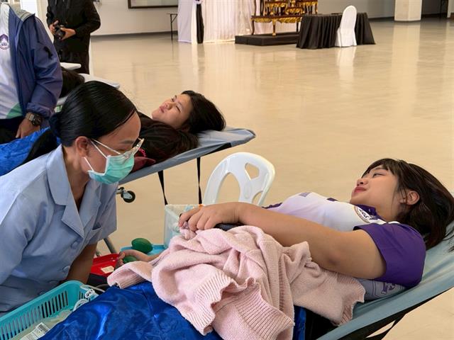 มหาวิทยาลัยพะเยา จัดกิจกรรมบริจาคโลหิตเพื่อถวายเป็นพระราชกุศลแด่สมเด็จพระนางเจ้าสิริกิติ์ พระบรมราชินีนาถ พระบรมราชชนนีพันปีหลวง สภานายิกาสภากาชาดไทย