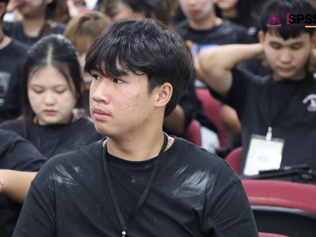 คณะรัฐศาสตร์และสังคมศาสตร์ 