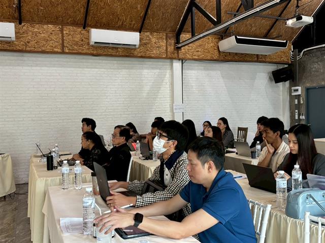 โรงเรียนสาธฺตมหาวิทยาลัยพะเยา