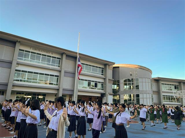 โรงเรียนสาธฺตมหาวิทยาลัยพะเยา