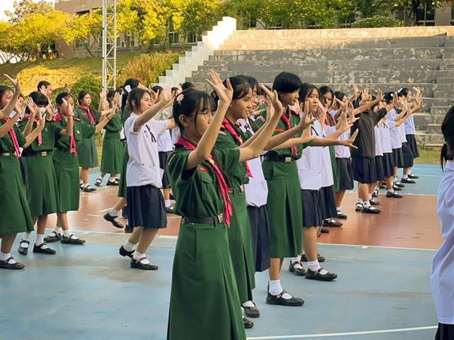 โรงเรียนสาธฺตมหาวิทยาลัยพะเยา