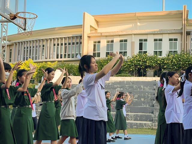 โรงเรียนสาธฺตมหาวิทยาลัยพะเยา