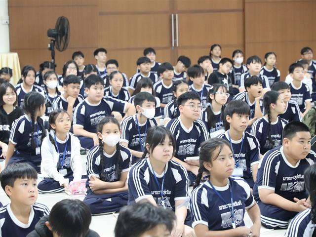 โรงเรียนสาธฺตมหาวิทยาลัยพะเยา