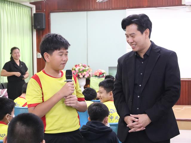 โรงเรียนสาธฺตมหาวิทยาลัยพะเยา