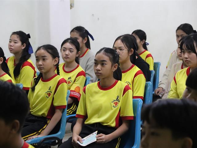 โรงเรียนสาธฺตมหาวิทยาลัยพะเยา