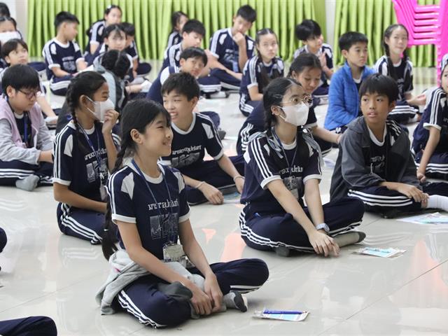 โรงเรียนสาธฺตมหาวิทยาลัยพะเยา