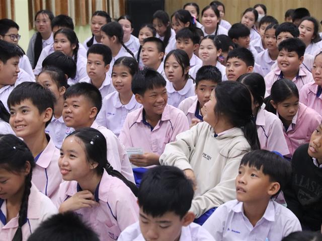 โรงเรียนสาธฺตมหาวิทยาลัยพะเยา