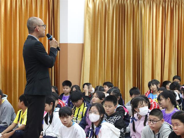 โรงเรียนสาธฺตมหาวิทยาลัยพะเยา