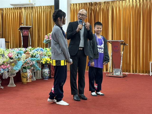 โรงเรียนสาธฺตมหาวิทยาลัยพะเยา