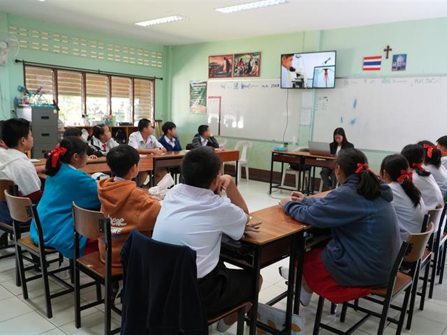 โรงเรียนสาธฺตมหาวิทยาลัยพะเยา