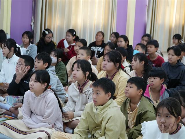 โรงเรียนสาธฺตมหาวิทยาลัยพะเยา