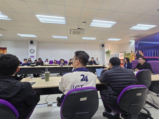 ต้อนรับคณะครูและนักศึกษา ปวช. วิทยาลัยเทคโนโลยีพะเยา