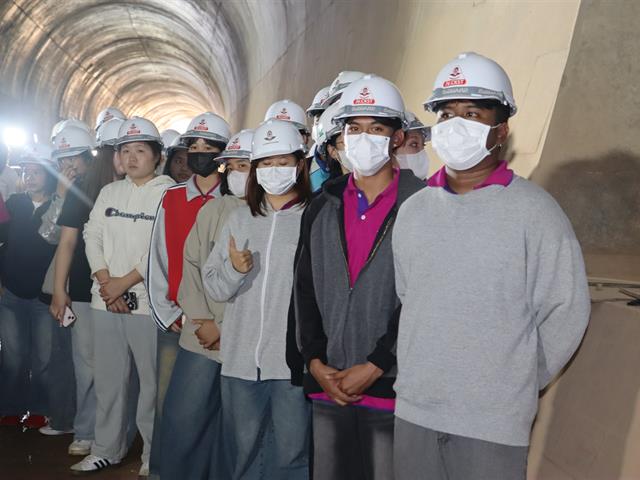 School of Political and Social Science 