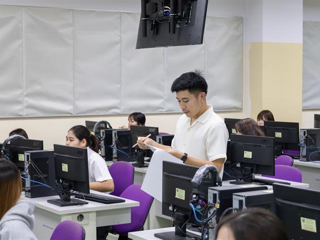 ศูนย์ภาษา คณะศิลปศาสตร์ มหาวิทยาลัยพะเยา จัดทดสอบภาษาอังกฤษด้วยระบบ AI เพื่อประเมินระดับความสามารถทางภาษาอังกฤษ ตามมาตรฐาน CEFR