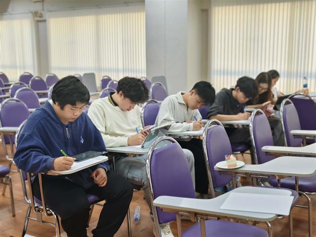 คลินิกกฎหมายเอกชน