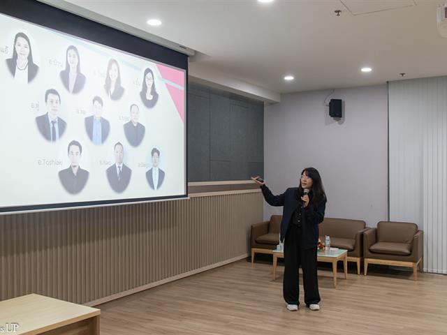 คณะศิลปศาสตร์ต้อนรับคณะอาจารย์และนักเรียน เพื่อศึกษาดูงานด้านหลักสูตรและการจัดการเรียนการสอนระดับปริญญาตรี