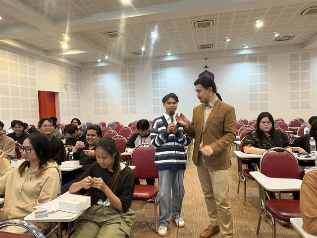 สืบราก สร้างสรรค์: การออกแบบผลงานร่วมสมัยจากต้นทุนทางวัฒนธรรม