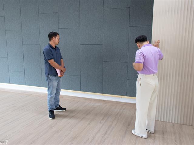 คณะศิลปศาสตร์ตรวจรับงานปรับปรุงห้องปฏิบัติการด้านภาษา (CE12303-CE12305) ศูนย์ภาษา คณะศิลปศาสตร์ มหาวิทยาลัยพะเยา