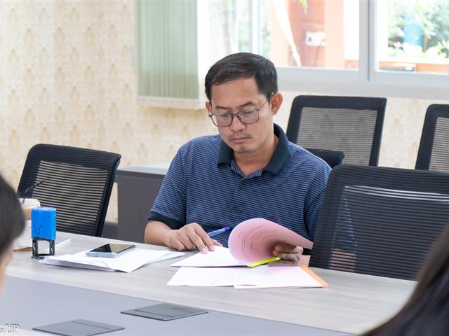 คณะศิลปศาสตร์ตรวจรับงานปรับปรุงห้องปฏิบัติการด้านภาษา (CE12303-CE12305) ศูนย์ภาษา คณะศิลปศาสตร์ มหาวิทยาลัยพะเยา