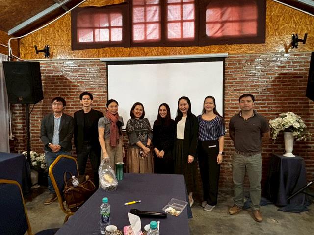 คณะรัฐศาสตร์และสังคมศาสตร์ 