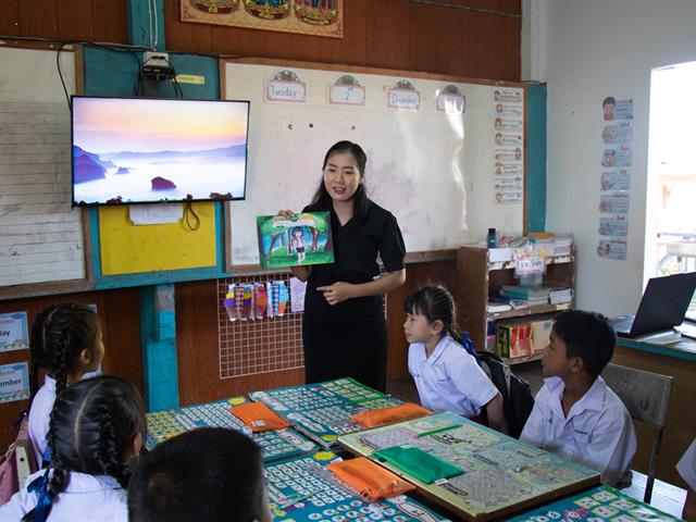 คณะศิลปศาสตร์ มหาวิทยาลัยพะเยา ลงพื้นที่ติดตามผลการดำเนินโครงการพัฒนาคุณภาพการศึกษา และการพัฒนาท้องถิ่น โดยมีสถาบันอุดมศึกษาเป็นพี่เลี้ยง ประจำปีงบประมาณ 2568