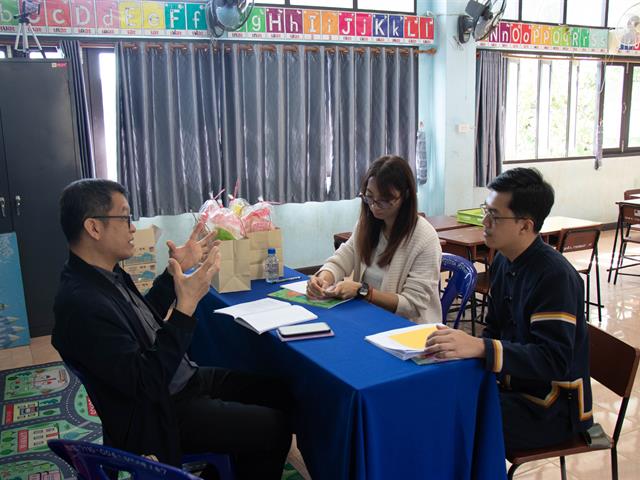 คณะศิลปศาสตร์ มหาวิทยาลัยพะเยา ลงพื้นที่ติดตามผลการดำเนินโครงการพัฒนาคุณภาพการศึกษา และการพัฒนาท้องถิ่น โดยมีสถาบันอุดมศึกษาเป็นพี่เลี้ยง ประจำปีงบประมาณ 2568