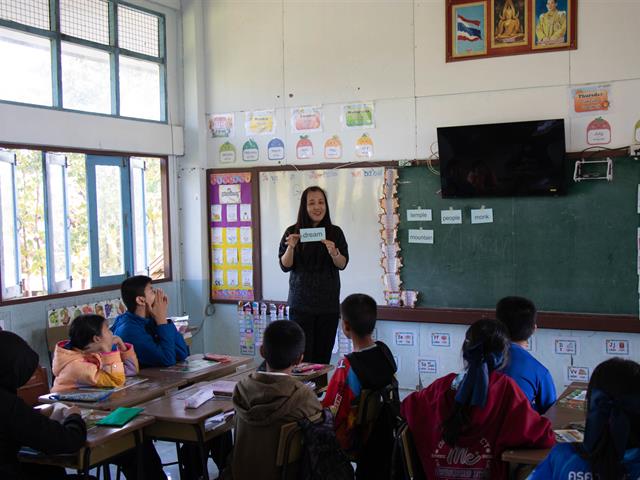 คณะศิลปศาสตร์ มหาวิทยาลัยพะเยา ลงพื้นที่ติดตามผลการดำเนินโครงการพัฒนาคุณภาพการศึกษา และการพัฒนาท้องถิ่น โดยมีสถาบันอุดมศึกษาเป็นพี่เลี้ยง ประจำปีงบประมาณ 2568