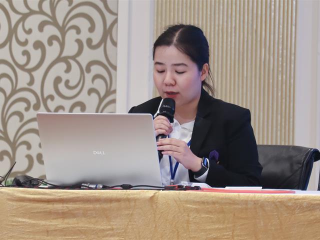 คณะรัฐศาสตร์และสังคมศาสตร์ 