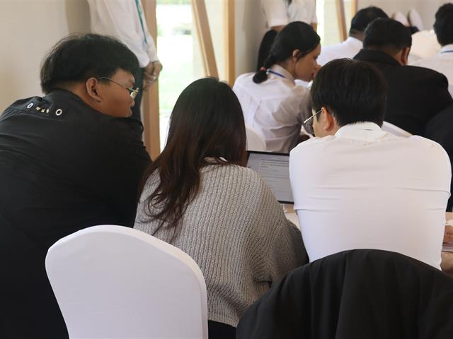 คณะรัฐศาสตร์และสังคมศาสตร์ 