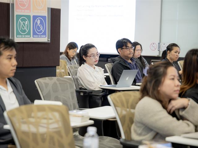 ม.พะเยา ยกระดับศักยภาพนักวิจัย จัดบรรยายพิเศษ “Unlocking the Secrets of High-Impact Publications” มุ่งเน้นการใช้ AI ในงานเขียนเชิงวิชาการอย่างรับผิดชอบสู่ระดับสากล