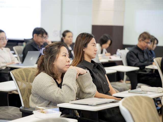 ม.พะเยา ยกระดับศักยภาพนักวิจัย จัดบรรยายพิเศษ “Unlocking the Secrets of High-Impact Publications” มุ่งเน้นการใช้ AI ในงานเขียนเชิงวิชาการอย่างรับผิดชอบสู่ระดับสากล