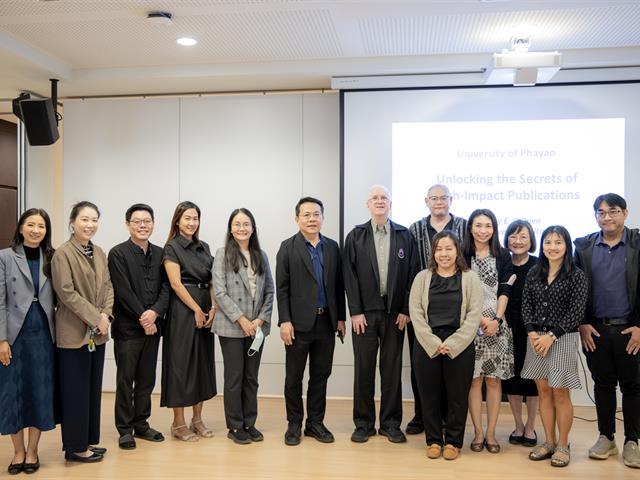 ม.พะเยา ยกระดับศักยภาพนักวิจัย จัดบรรยายพิเศษ “Unlocking the Secrets of High-Impact Publications” มุ่งเน้นการใช้ AI ในงานเขียนเชิงวิชาการอย่างรับผิดชอบสู่ระดับสากล