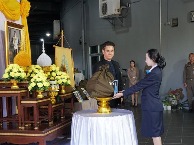 มหาวิทยาลัยพะเยา ต้อนรับผู้ว่าราชการจังหวัดพะเยา เยี่ยมติดตามผลการศึกษาและมอบถุงพระราชทานนักเรียนทุนพระราชทานเพื่อการศึกษาสงเคราะห์