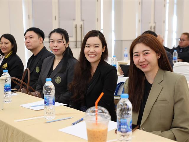 คณะบริหารธุรกิจและนิเทศศาสตร์  