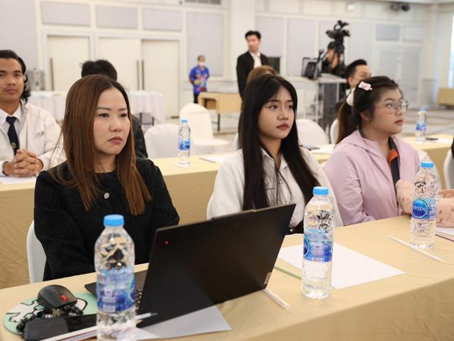 คณะบริหารธุรกิจและนิเทศศาสตร์  