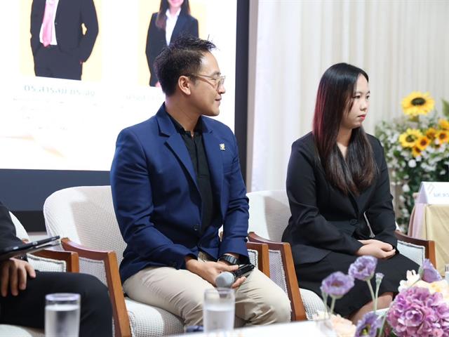 คณะบริหารธุรกิจและนิเทศศาสตร์  