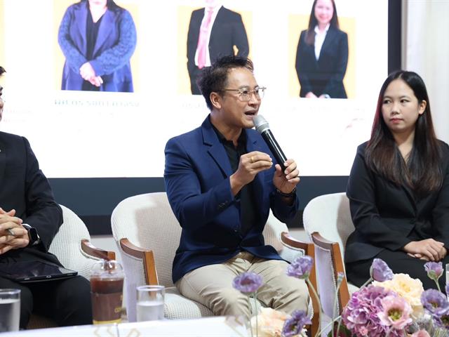 คณะบริหารธุรกิจและนิเทศศาสตร์  