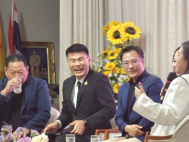 คณะบริหารธุรกิจและนิเทศศาสตร์  