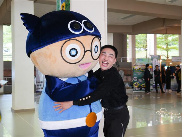 คณะบริหารธุรกิจและนิเทศศาสตร์  