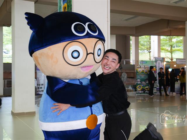 คณะบริหารธุรกิจและนิเทศศาสตร์  